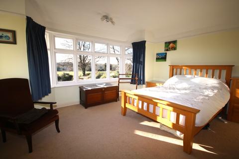 Fairfield Chiltern Road, Peppard Common, Henley-on-thames, RG9 5LP