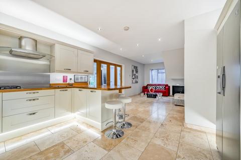 Ashcroft Newtown, Upper Basildon, Reading, RG8 8JG