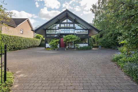 4 bedroom detached house for sale, Clevedon Road, Reading RG31