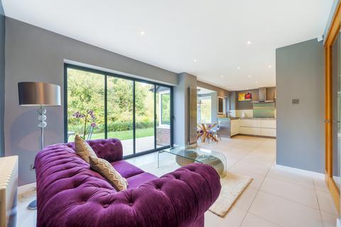 16 Dewe Lane, Burghfield, Reading, RG30 3SU