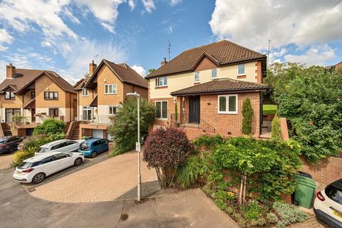 4 bedroom detached house for sale, Hornbeam Pightle, Reading RG7