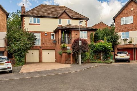 4 bedroom detached house for sale, Hornbeam Pightle, Reading RG7