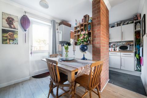 85 High Street, Theale, Reading, RG7 5AG