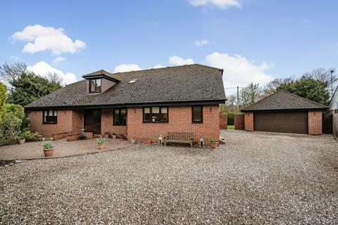 5 bedroom detached house for sale, Theale Road, Reading RG30