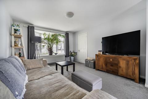 10 Longridge Close, Reading, RG30 2QF