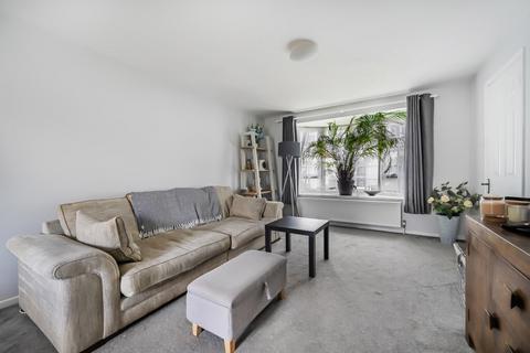 10 Longridge Close, Reading, RG30 2QF