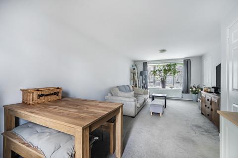 10 Longridge Close, Reading, RG30 2QF