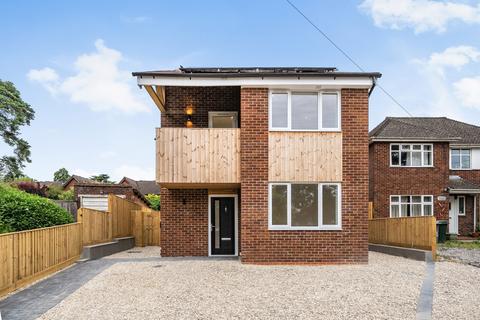 4 bedroom detached house for sale, Berkeley Avenue, Berkshire RG1