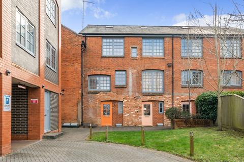Southampton Street, Berkshire RG1