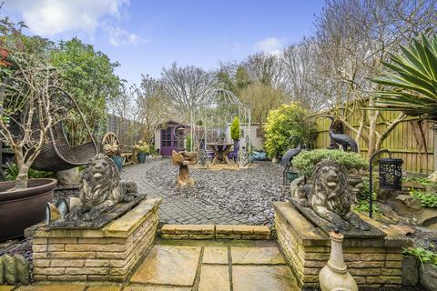 22 Grantham Road, Reading, RG30 3NJ