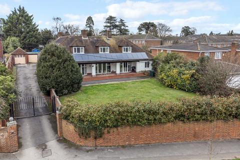 96 Berkeley Avenue, Reading, RG1 6HY