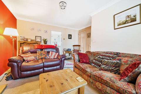 42 Horseshoe Crescent, Burghfield Common, Reading, RG7 3XW