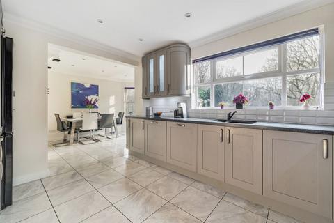 15 Swan Drive, Aldermaston, Reading, RG7 4UZ