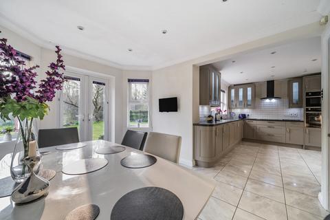 15 Swan Drive, Aldermaston, Reading, RG7 4UZ