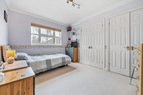 15 Swan Drive, Aldermaston, Reading, RG7 4UZ