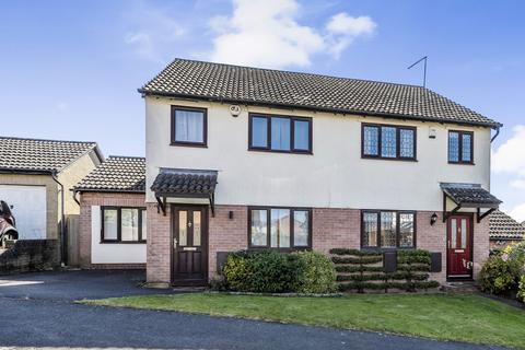 16 Thrush Close, Burghfield Common, Reading, RG7 3PG