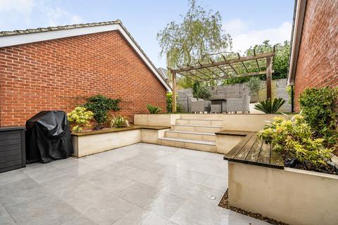 48 Firethorn, Shinfield, Reading, RG2 9GD
