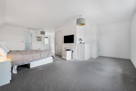 48 Firethorn, Shinfield, Reading, RG2 9GD