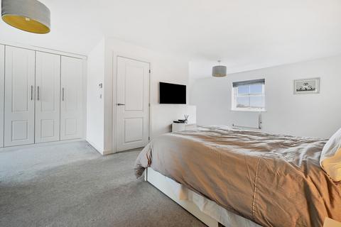 48 Firethorn, Shinfield, Reading, RG2 9GD