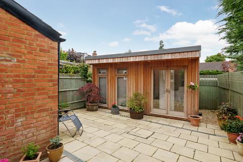 3 bedroom semi-detached house for sale, Basingstoke Road, Reading RG7