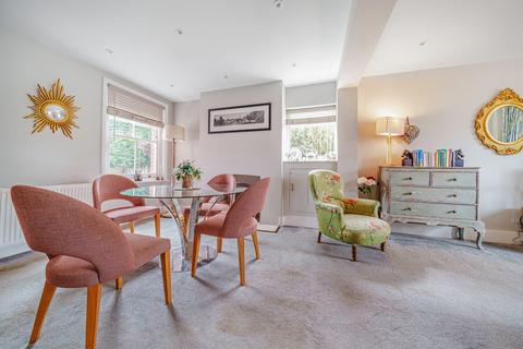 3 bedroom semi-detached house for sale, Basingstoke Road, Reading RG7