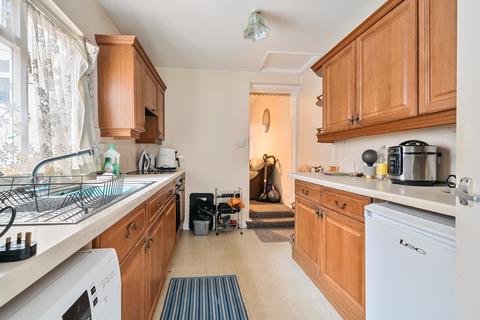 8 Edinburgh Road, Reading, RG30 2UB