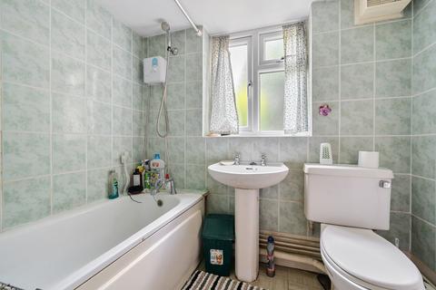 8 Edinburgh Road, Reading, RG30 2UB
