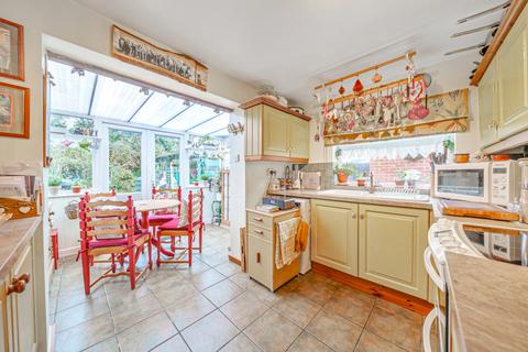 4, Villa Place The Street, Swallowfield, Reading, RG7 1RG