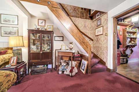 4, Villa Place The Street, Swallowfield, Reading, RG7 1RG