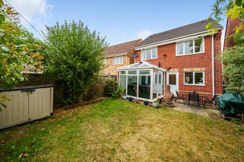 9 Deardon Way, Shinfield, Reading, RG2 9HE