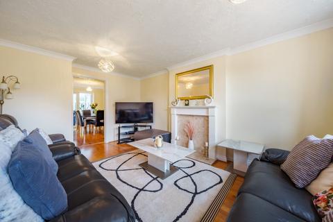 9 Deardon Way, Shinfield, Reading, RG2 9HE