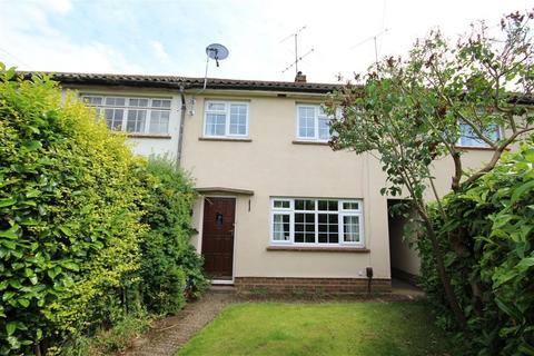 3 bedroom terraced house to rent, Orchard Estate, Reading RG10