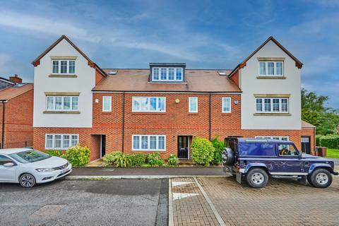 4 bedroom terraced house for sale, Mortimer Crescent, St. Albans AL3