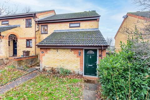6 Grindcobbe, St Albans, AL1 2ED