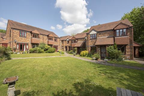 2 bedroom maisonette for sale, Belmont Hill, Hertfordshire AL1