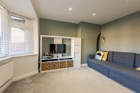 19 Hamilton Close, Bricket Wood, St Albans, AL2 3NA