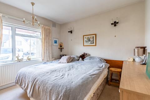 11 The Mall, Park Street, St Albans, AL2 2HT