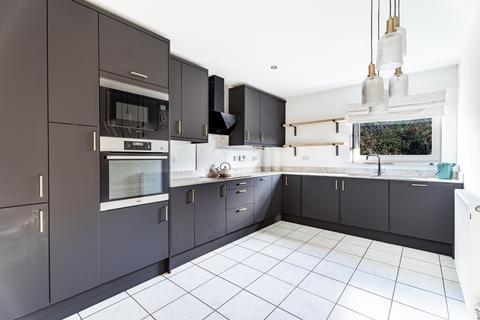 2 bedroom apartment for sale, Dawn Court, St. Albans AL1