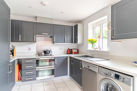 84 Centaurus Square, Frogmore, St Albans, AL2 2FH