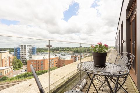 2 bedroom penthouse for sale, Grosvenor Road, Herts AL1