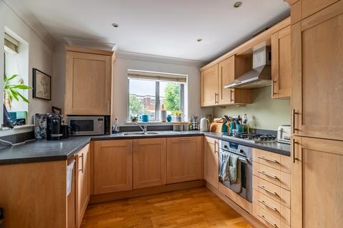 2 bedroom apartment for sale, London Road, Hertfordshire AL1