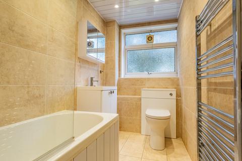 41 Abbots Park, St Albans, AL1 1TW