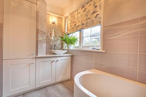 3 bedroom apartment for sale, Lemsford Road, St. Albans AL1