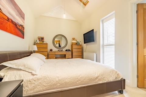 35 Inkerman Road, St Albans, AL1 3BG