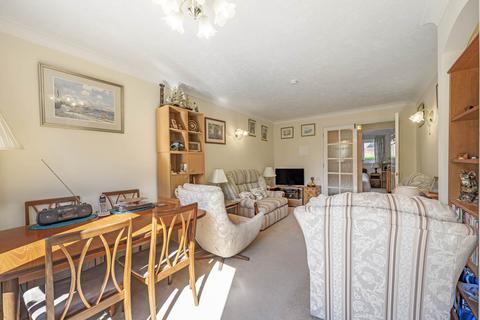 2 bedroom maisonette for sale, Acorn Drive, Wokingham RG40