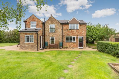 4 bedroom detached house for sale, Somersham Road, St. Ives PE27