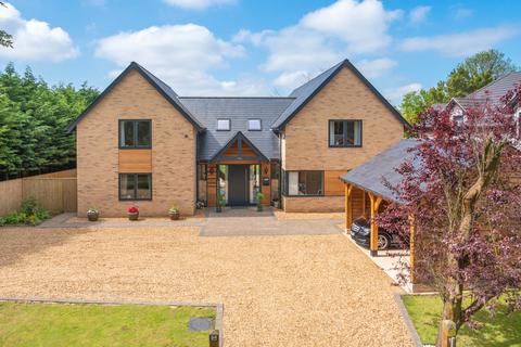 5 bedroom detached house for sale, Caxton End, St. Neots PE19