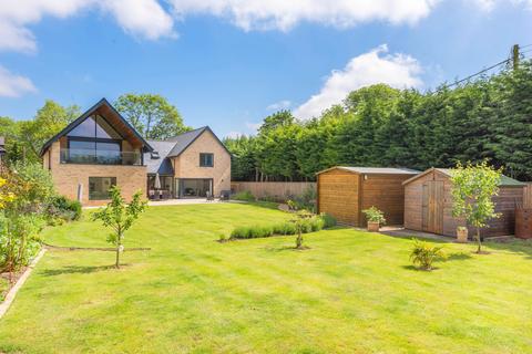 5 bedroom detached house for sale, Caxton End, St. Neots PE19