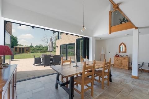 5 bedroom detached house for sale, Caxton End, St. Neots PE19
