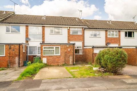 3 bedroom terraced house for sale, The Cleave, Herts AL5